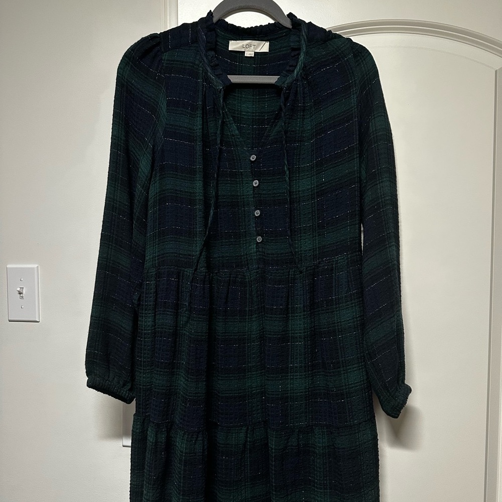 LOFT Green and Navy Plaid Long Sleeve Dress